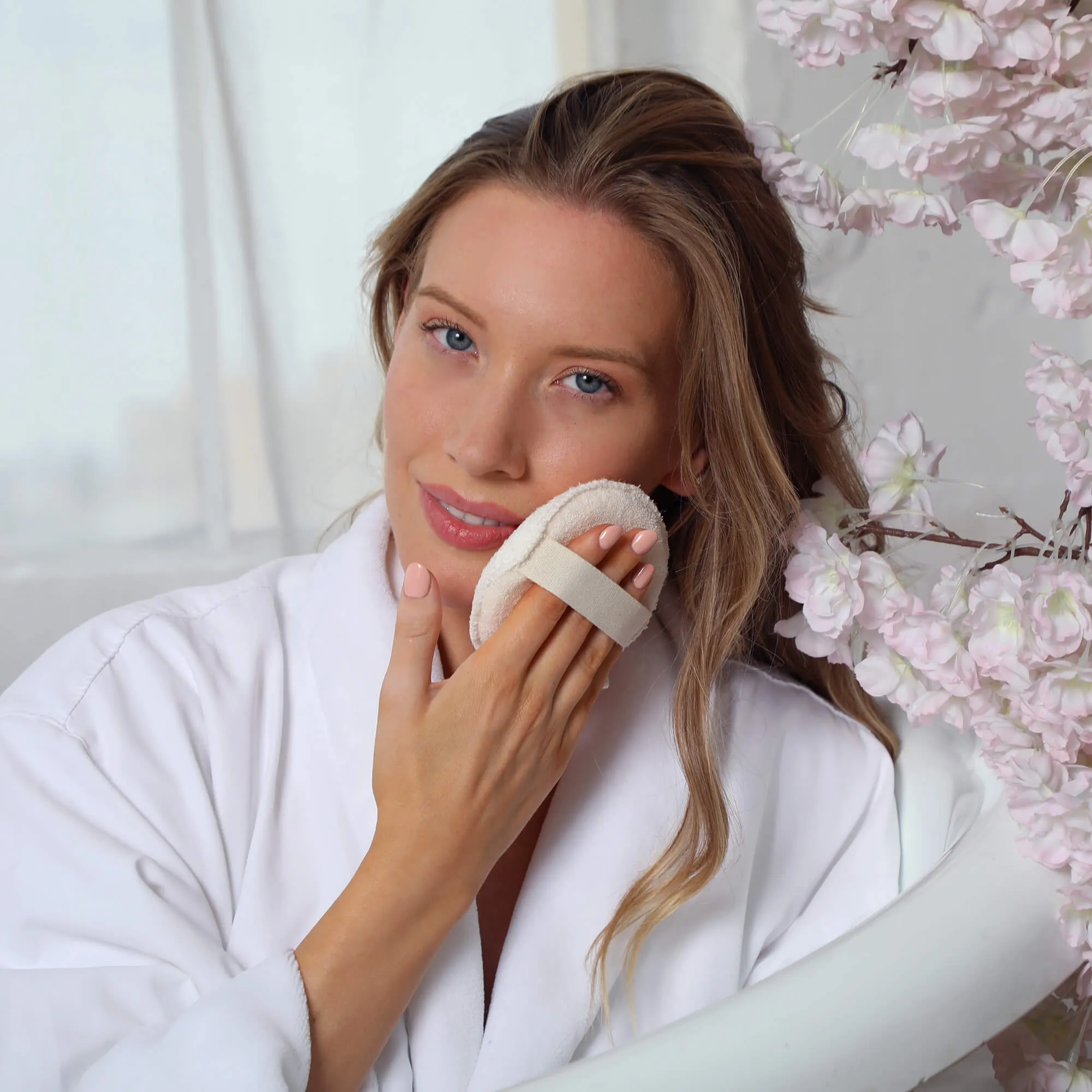 Daily Exfoliating Dual Texture Scrubber