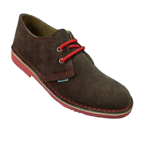Fashionable suede chukka boots for men, comfortable and stylish