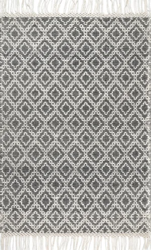 HAND WOVEN DARLEN TASSEL