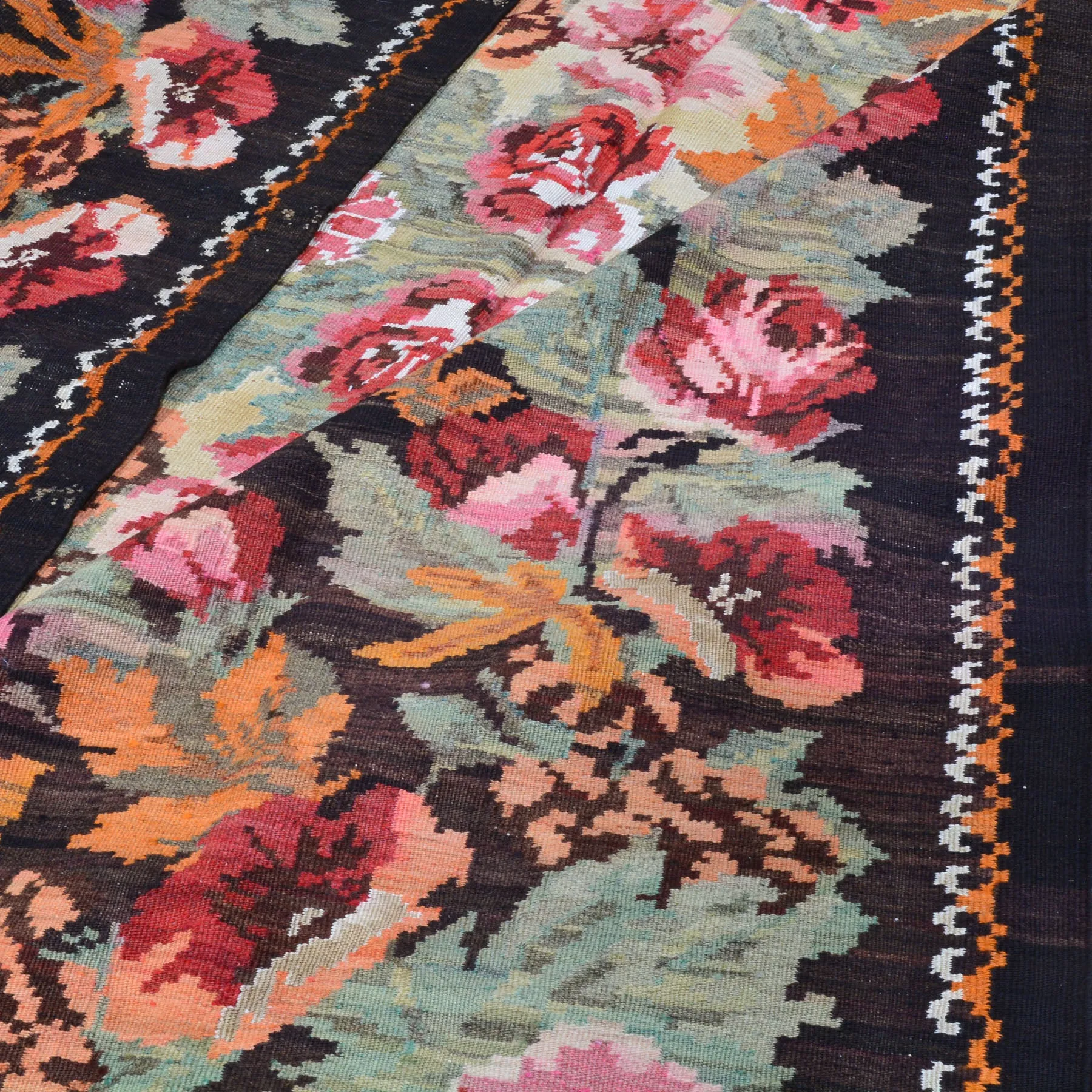 Hand-Woven Reversible Bessarabian Maldivian Kilim Handmade Rug (Size 6.9 X 9.2) Cwral-10179