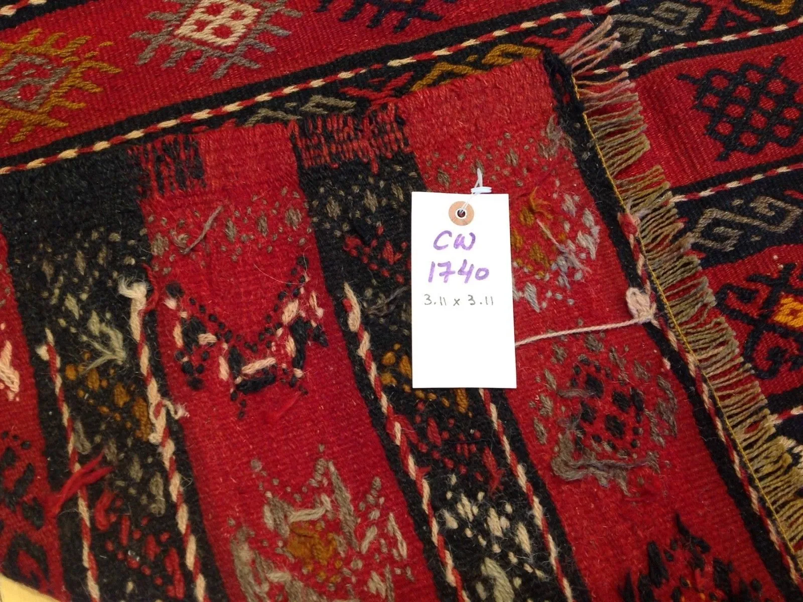 Hand-Woven Square Tribal Turkish Kilim Handmade Wool Rug (Size 3.11 X 3.11) Cwral-5220
