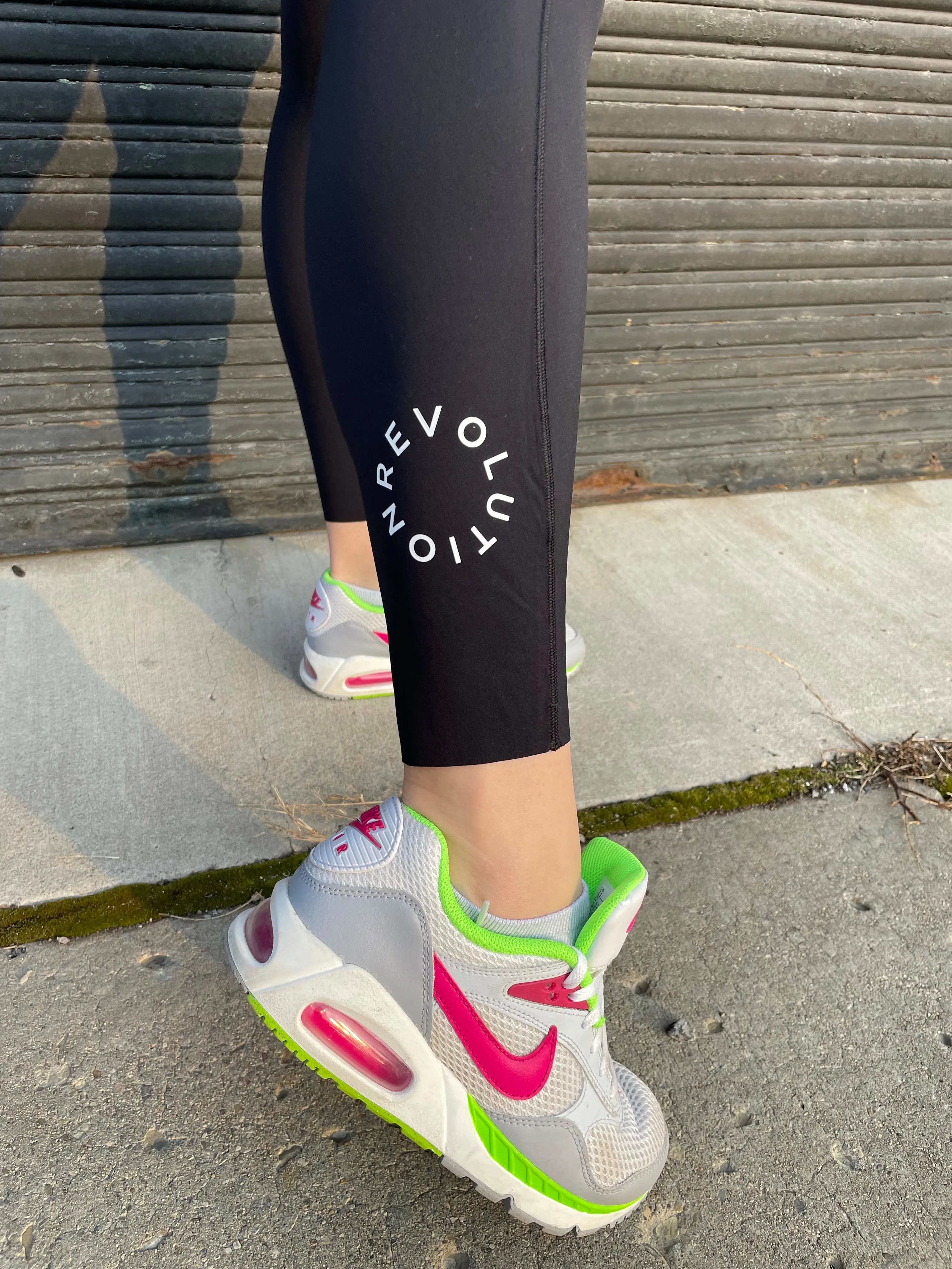 Lululemon Base Pace HR Tight 25"