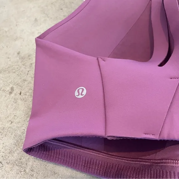 lululemon NWT AirSupport Bra in Vintage Plum/Vivid Plum 36DDD