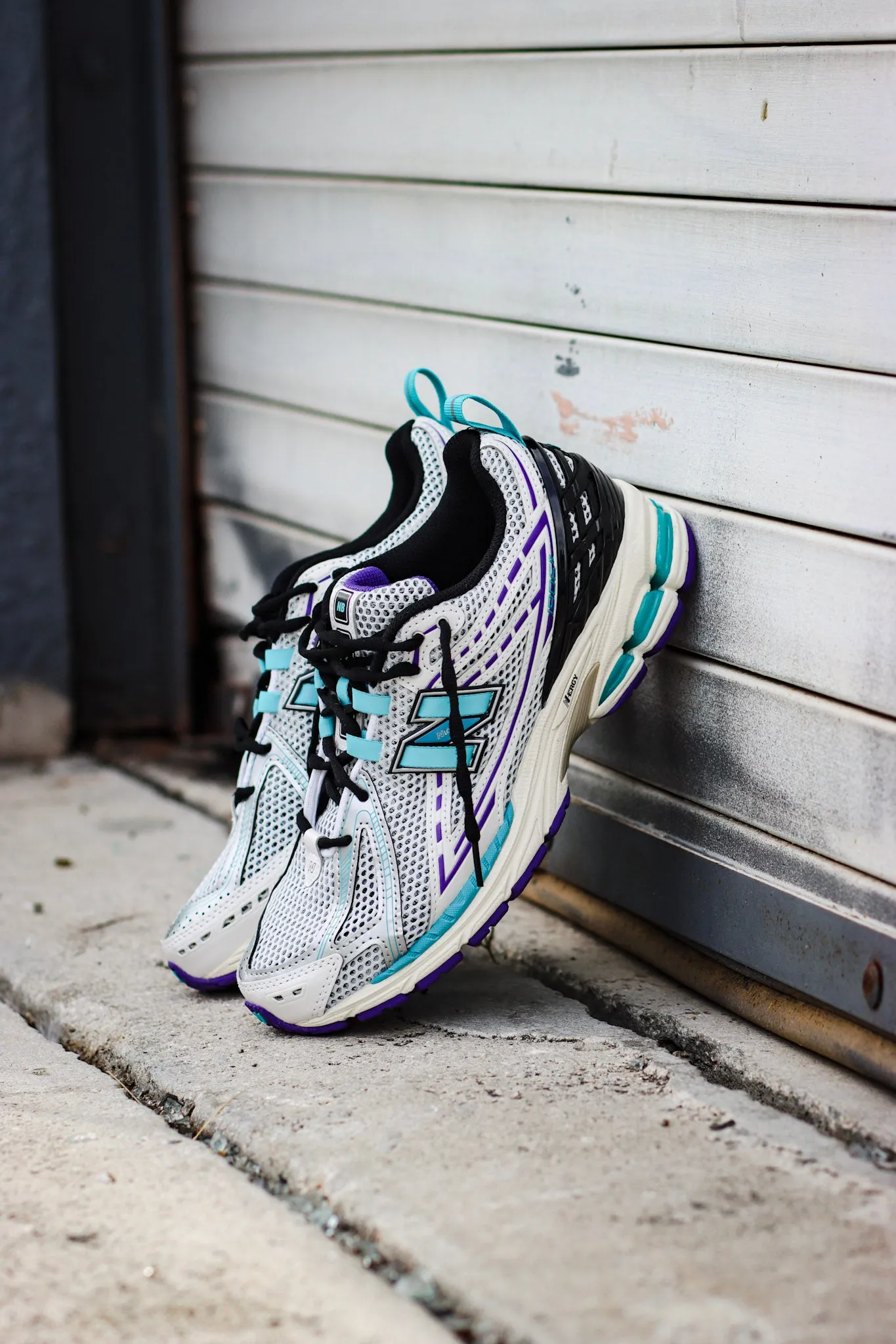 New Balance 1906R- White/Aqua