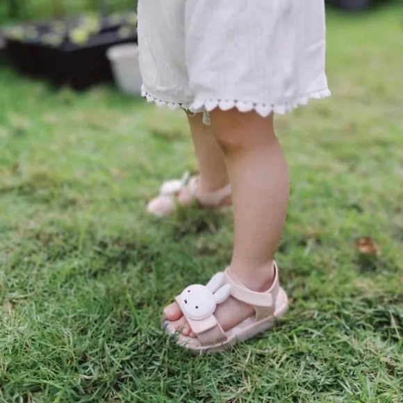 NWT MINI MELISSA Jump Miffy Little Bunnies Toddler Sandals Size 10T Unisex