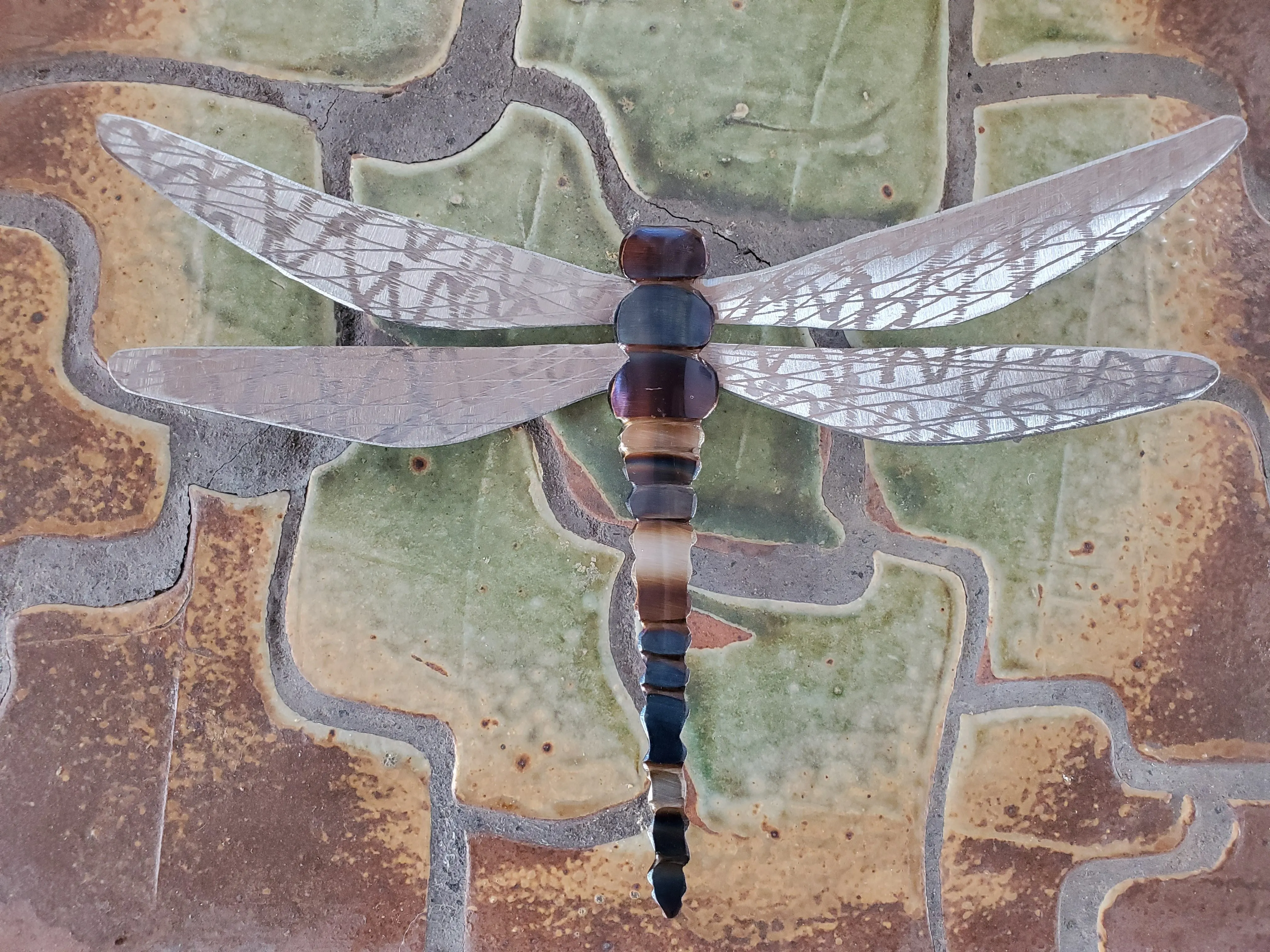 Running Rock Art Steel Dragonfly (Large)