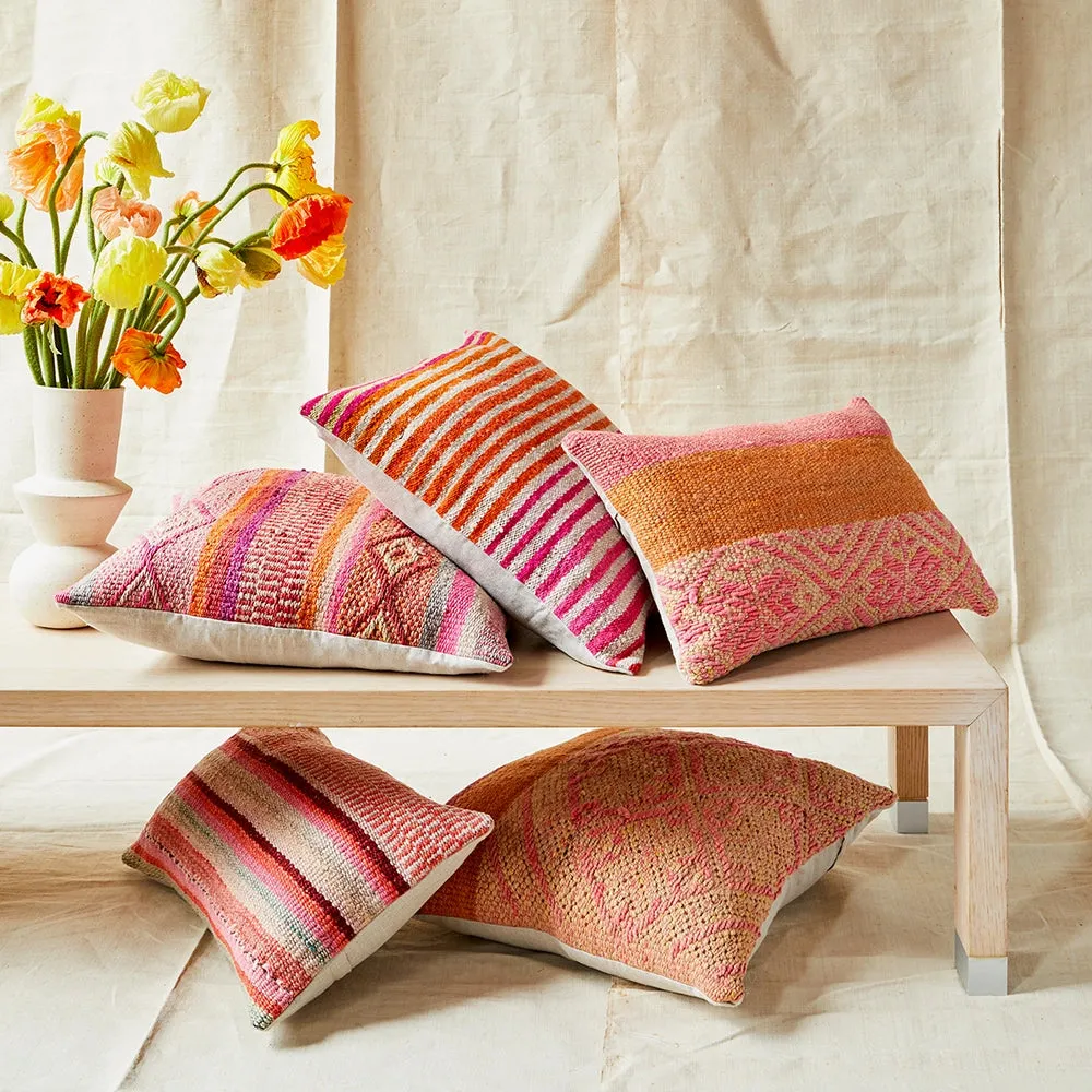 Woven Pillow 73