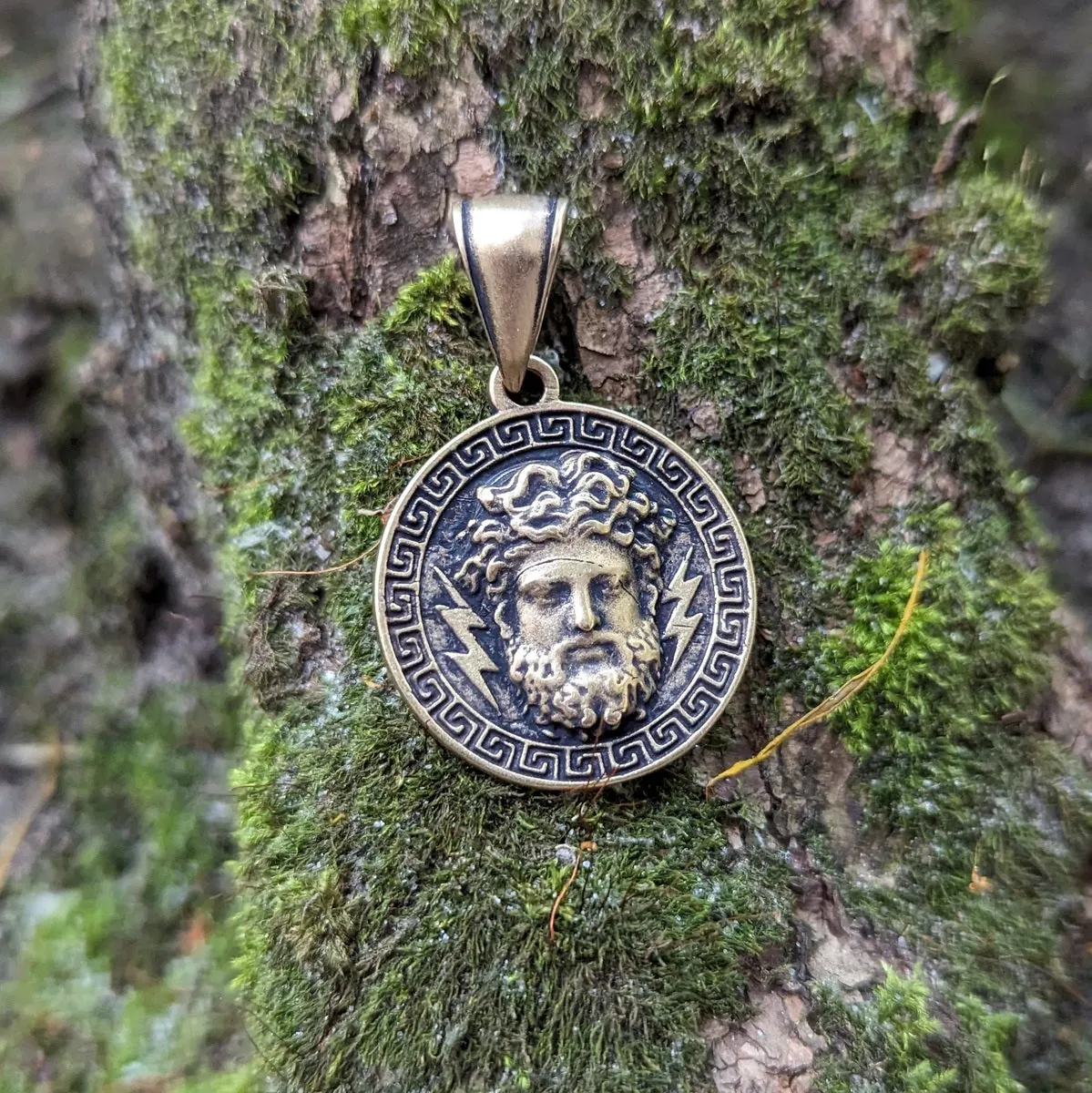 Zeus bronze pendant